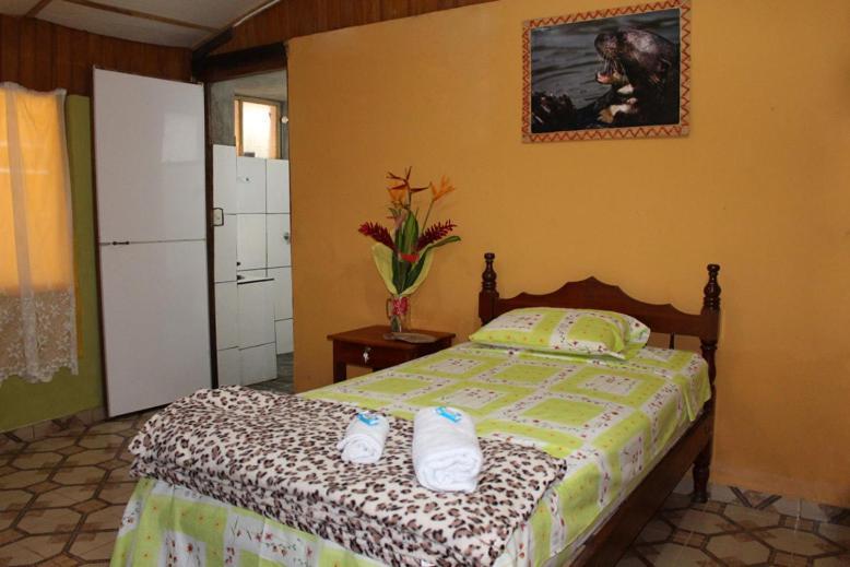 Villa Hermosa De Tambopata Casa Hospedaje & Hostel ปูแอร์โต มัลโดนาโด ห้อง รูปภาพ