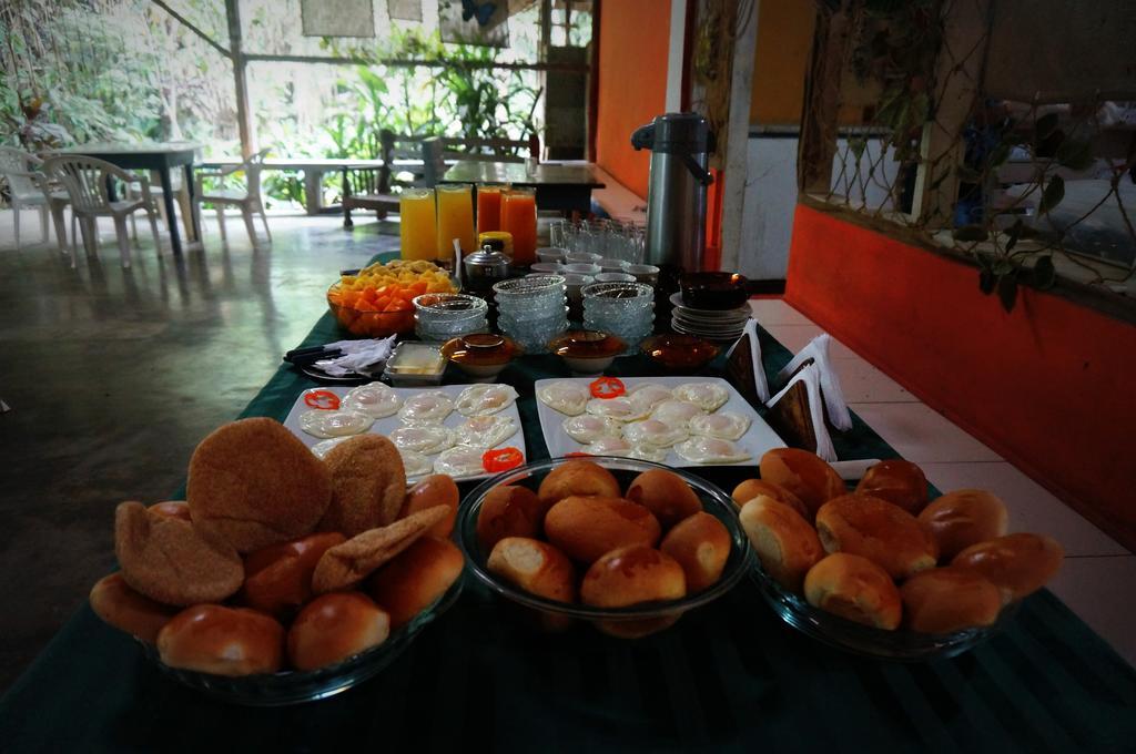 Villa Hermosa De Tambopata Casa Hospedaje & Hostel ปูแอร์โต มัลโดนาโด ภายนอก รูปภาพ