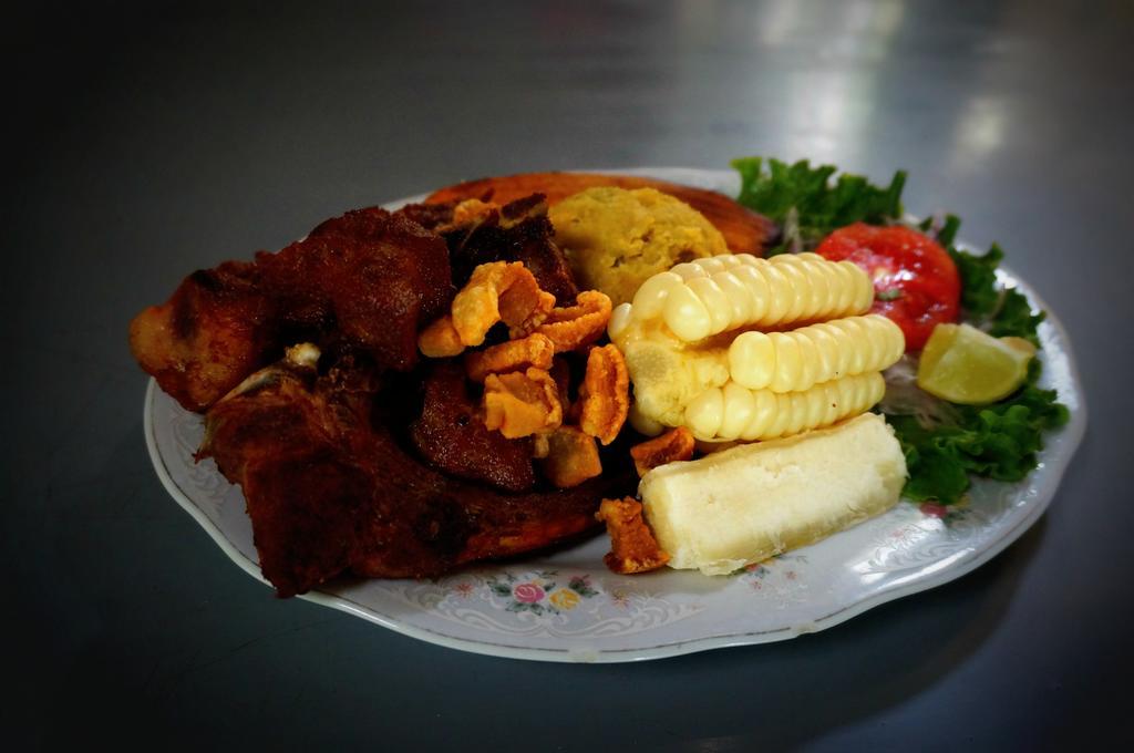 Villa Hermosa De Tambopata Casa Hospedaje & Hostel ปูแอร์โต มัลโดนาโด ภายนอก รูปภาพ