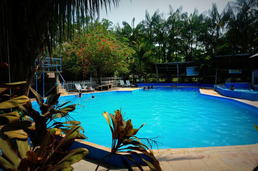 Villa Hermosa De Tambopata Casa Hospedaje & Hostel ปูแอร์โต มัลโดนาโด ภายนอก รูปภาพ